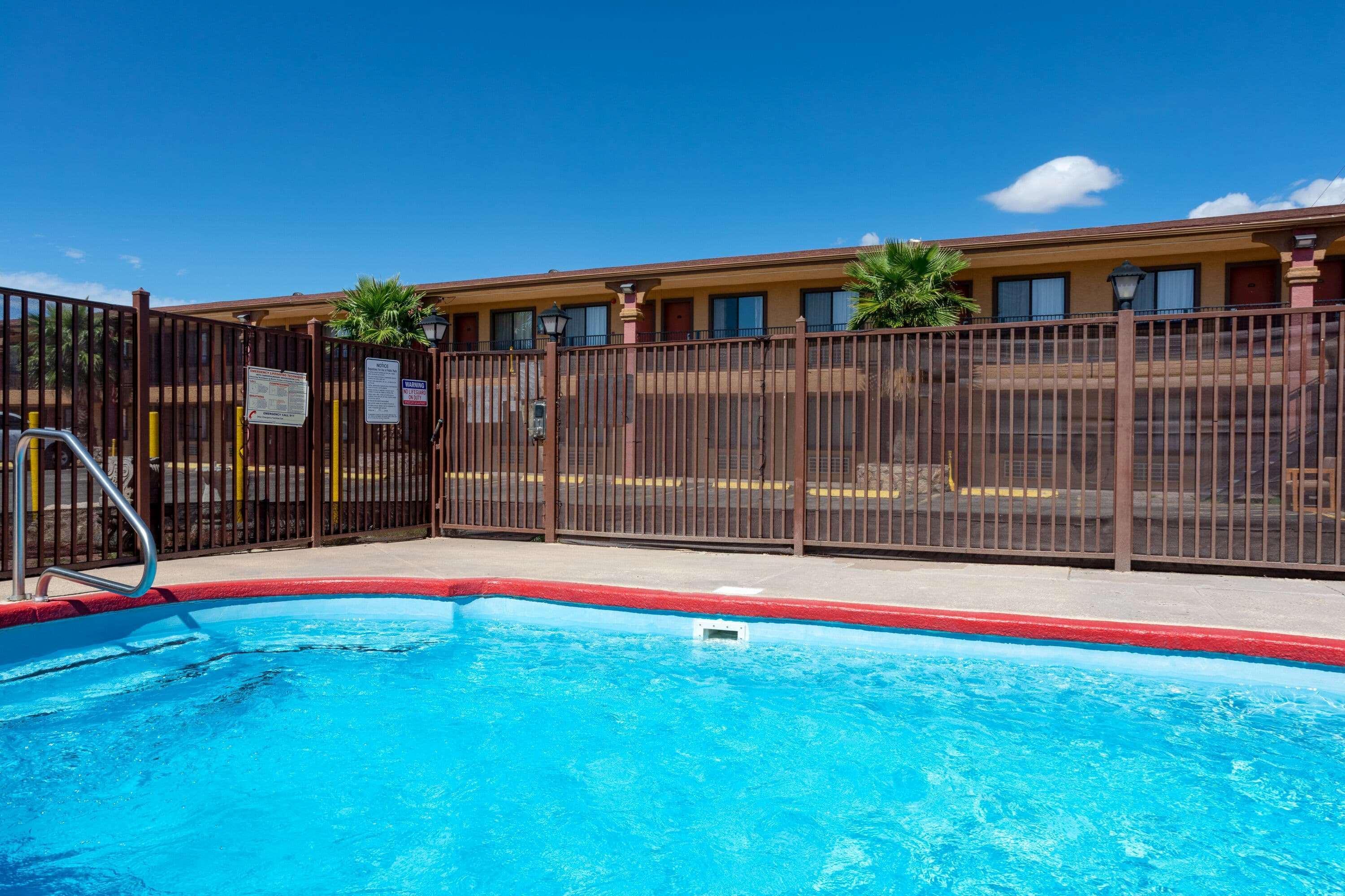 Days Inn By Wyndham Alamogordo White Sands Eksteriør bilde