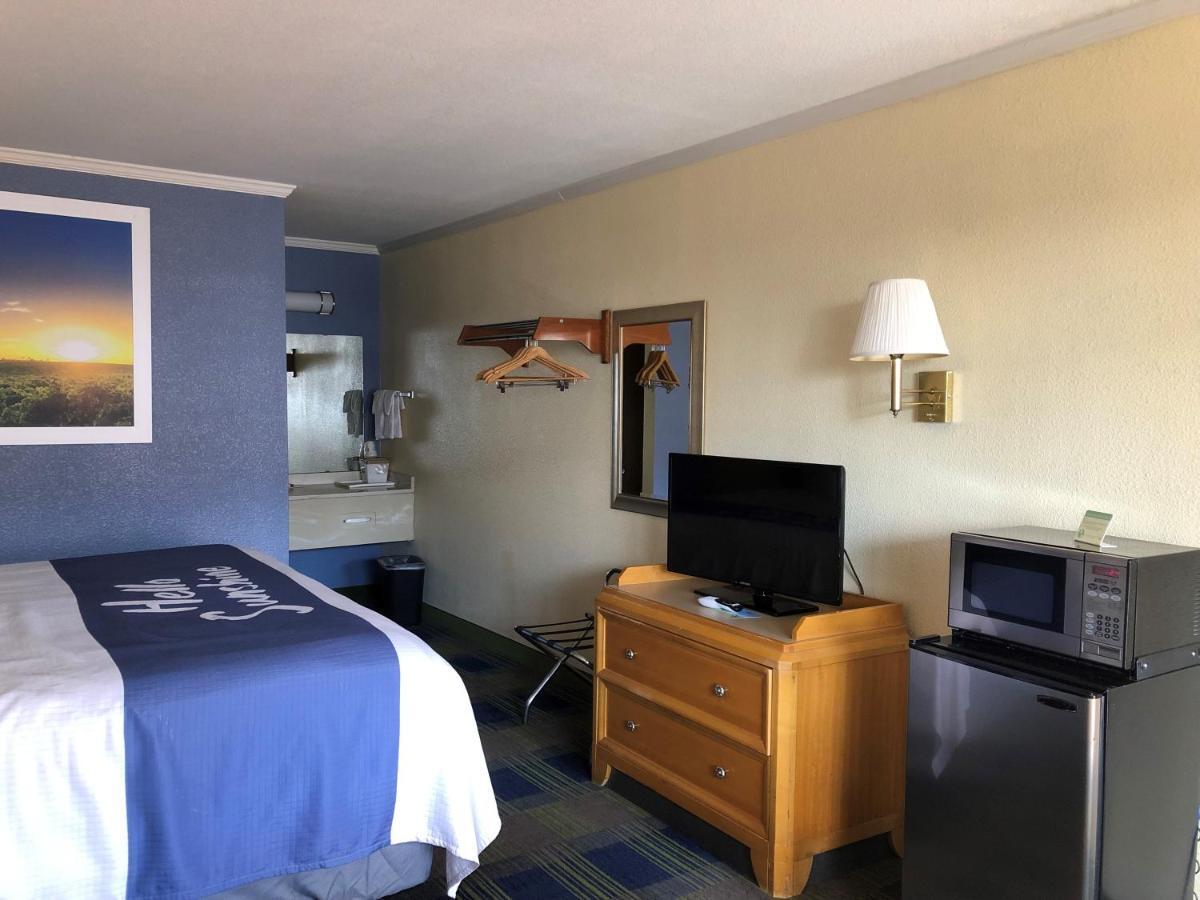 Days Inn By Wyndham Alamogordo White Sands Eksteriør bilde